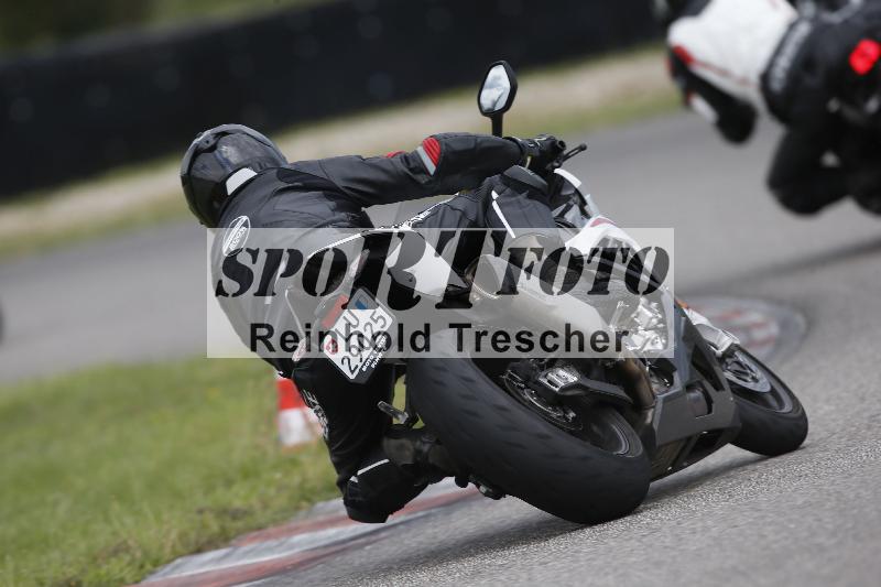 /Archiv-2023/55 02.08.2023 FREERIDE TRAINING ADR/Gruppe M/backside